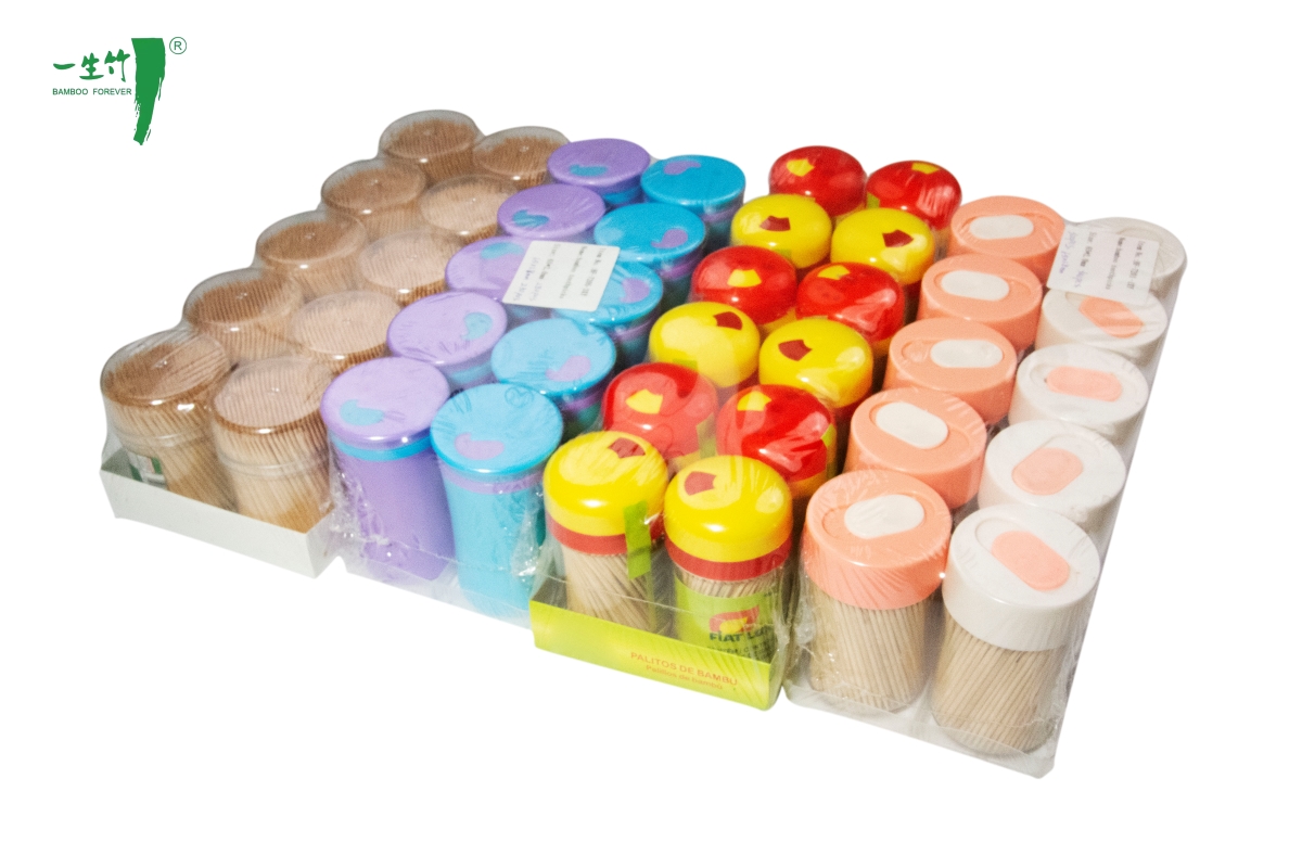 Runde Bambuszahnstocher in klarer Kunststoff-Aufbewahrungsbox