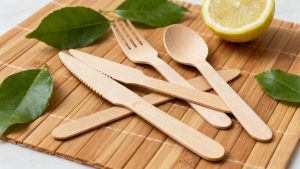 Bambus als nachhaltiges Einwegbesteck für höchste Stabilität im Gastronomieeinsatz